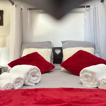 Au Clos Des Hirondelles Fontivillie