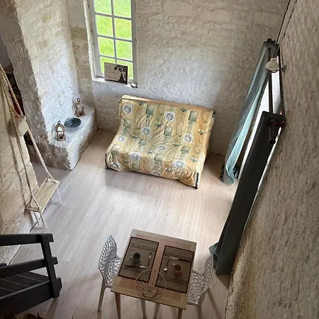 Au Clos Des Hirondelles Panzió Chail